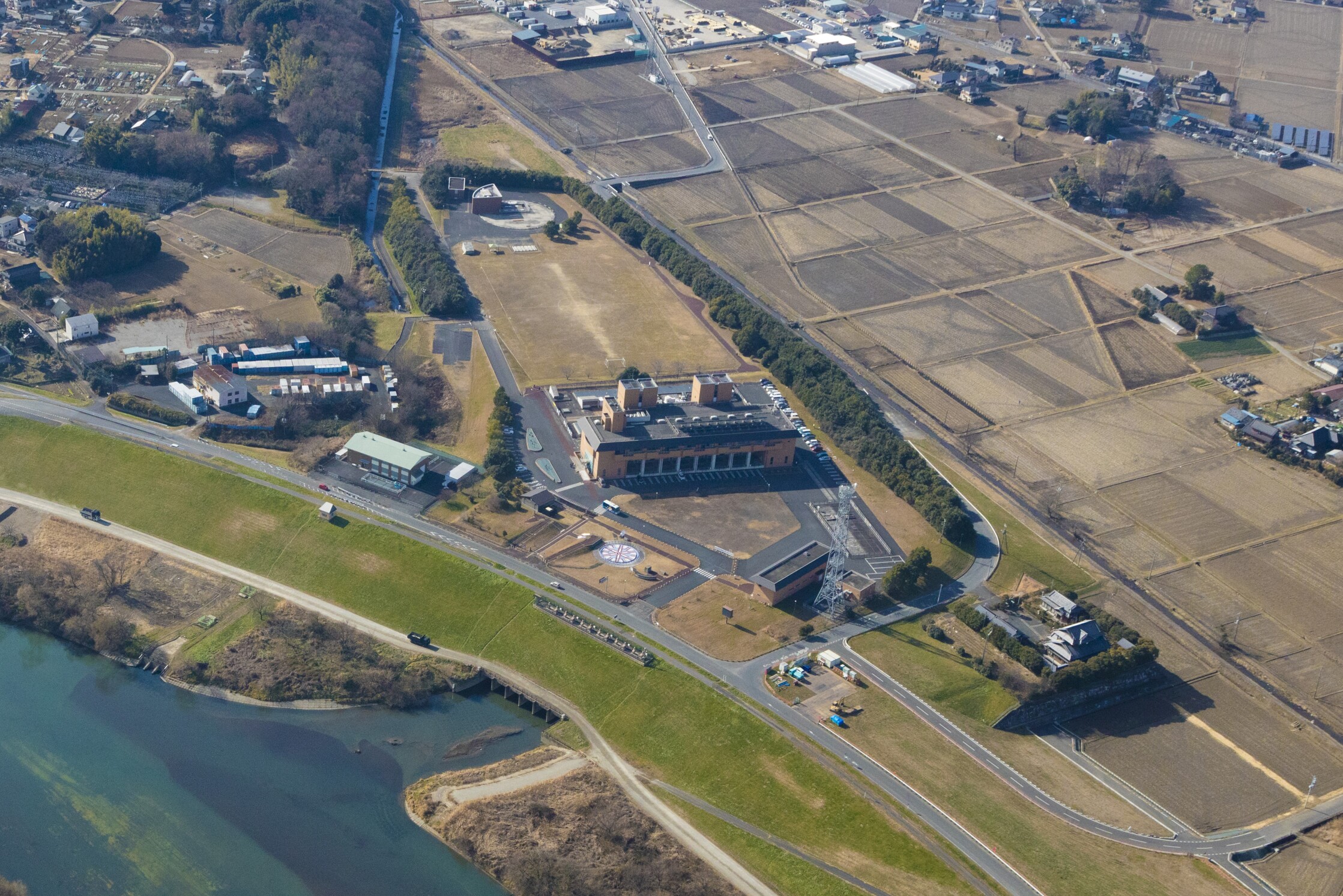 首都圏外郭放水路庄和排水機場